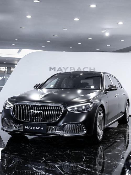 佛山131岚图汽车的售后服务让用户无忧出行，迈巴赫未来的豪华车趋势